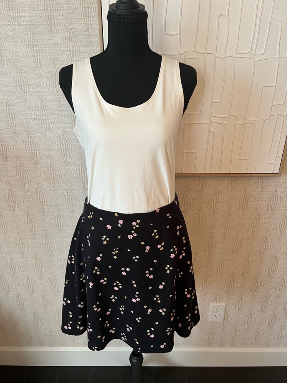 Black Petite Floral LOFT  A-line Skirt